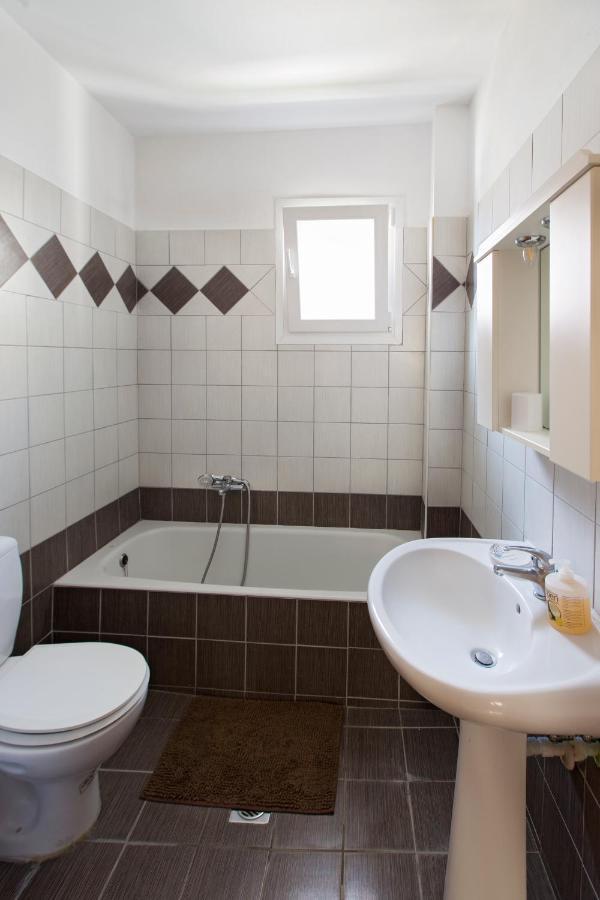 Kostas 2 Apartment Ngoại thất bức ảnh